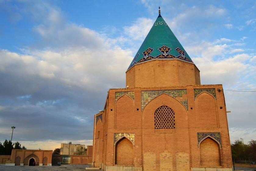 Discover Baba Rokneddin mausoleum, a lesser-known destination in Isfahan
